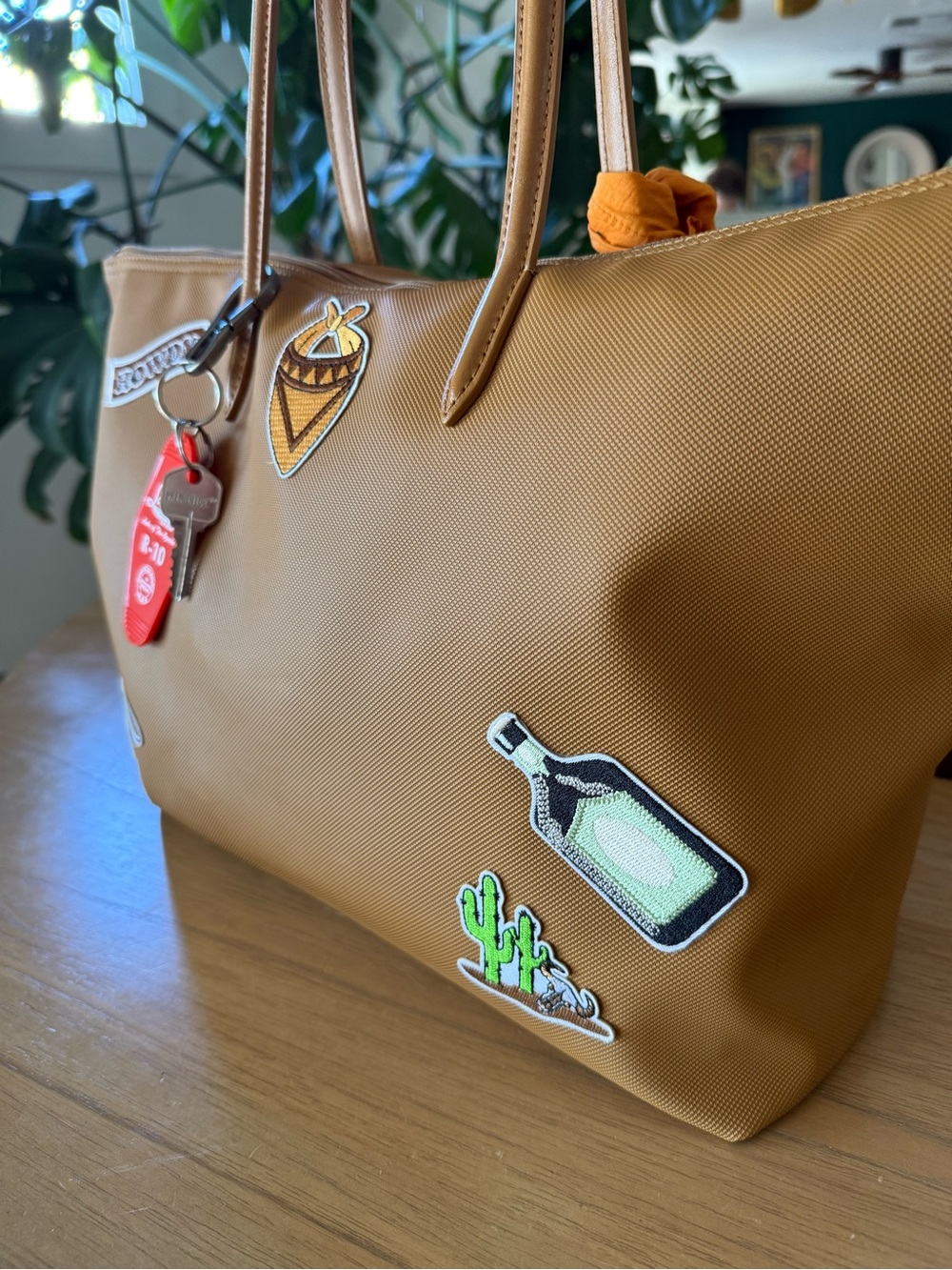 Lacoste “Joshua Tree Traveler” Custom Tote - Picture 5 of 15
